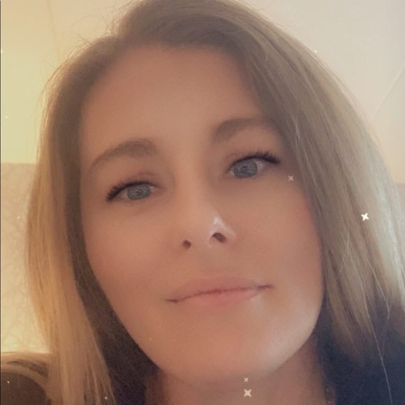 Meet your Posher, Alicia - Picture 9 of 12